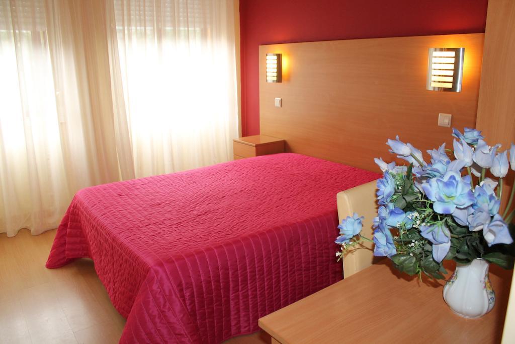 Guest House Estrela Πόρτο Δωμάτιο φωτογραφία