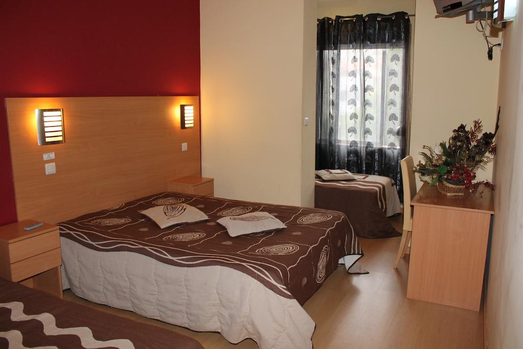 Guest House Estrela Πόρτο Δωμάτιο φωτογραφία